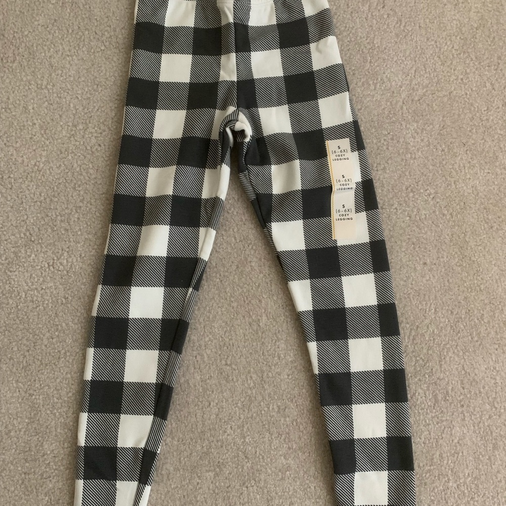 Cat & Jack Girls Plaid/Cream Buffalo Leggings